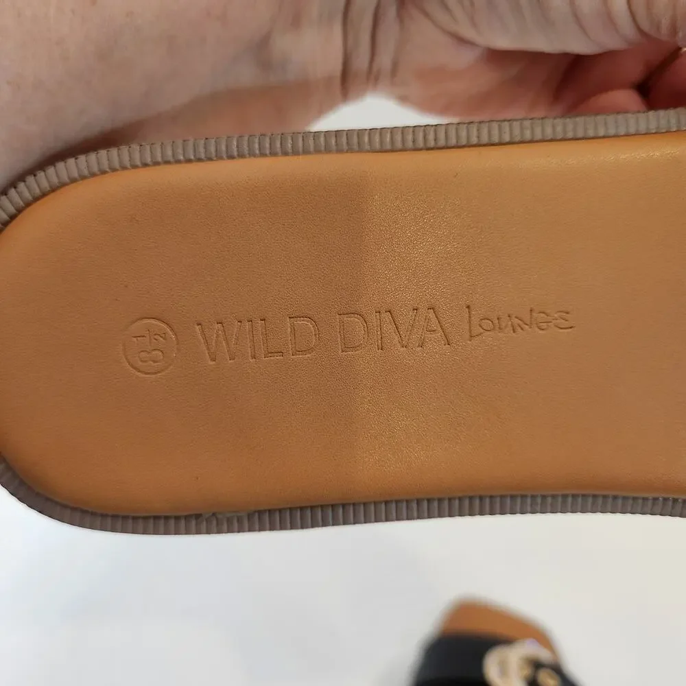 WILD DIVA LOUNGE Black Gold Faux Leather Crystal Embelished Buckle Womens 8.5